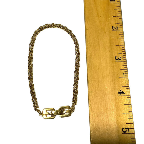 Givenchy Chain Bracelet Gold Tone Stamped GIVENCHY Paris New York - Picture 7 of 13